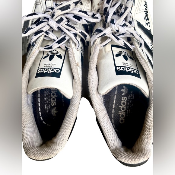 Adidas Superstar “Sharpie Pack” Size 4Y - Picture 7 of 10